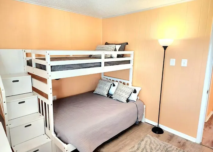 Spacious 2 Bedroom And 2 Baths